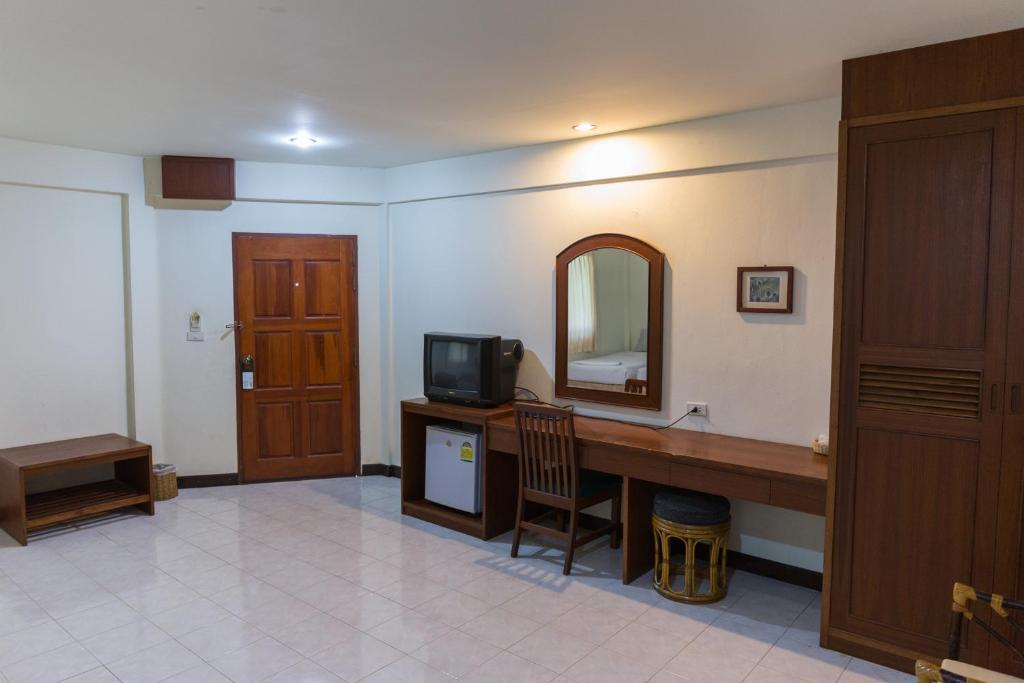 Forum House Hotel Krabi town Zimmer foto