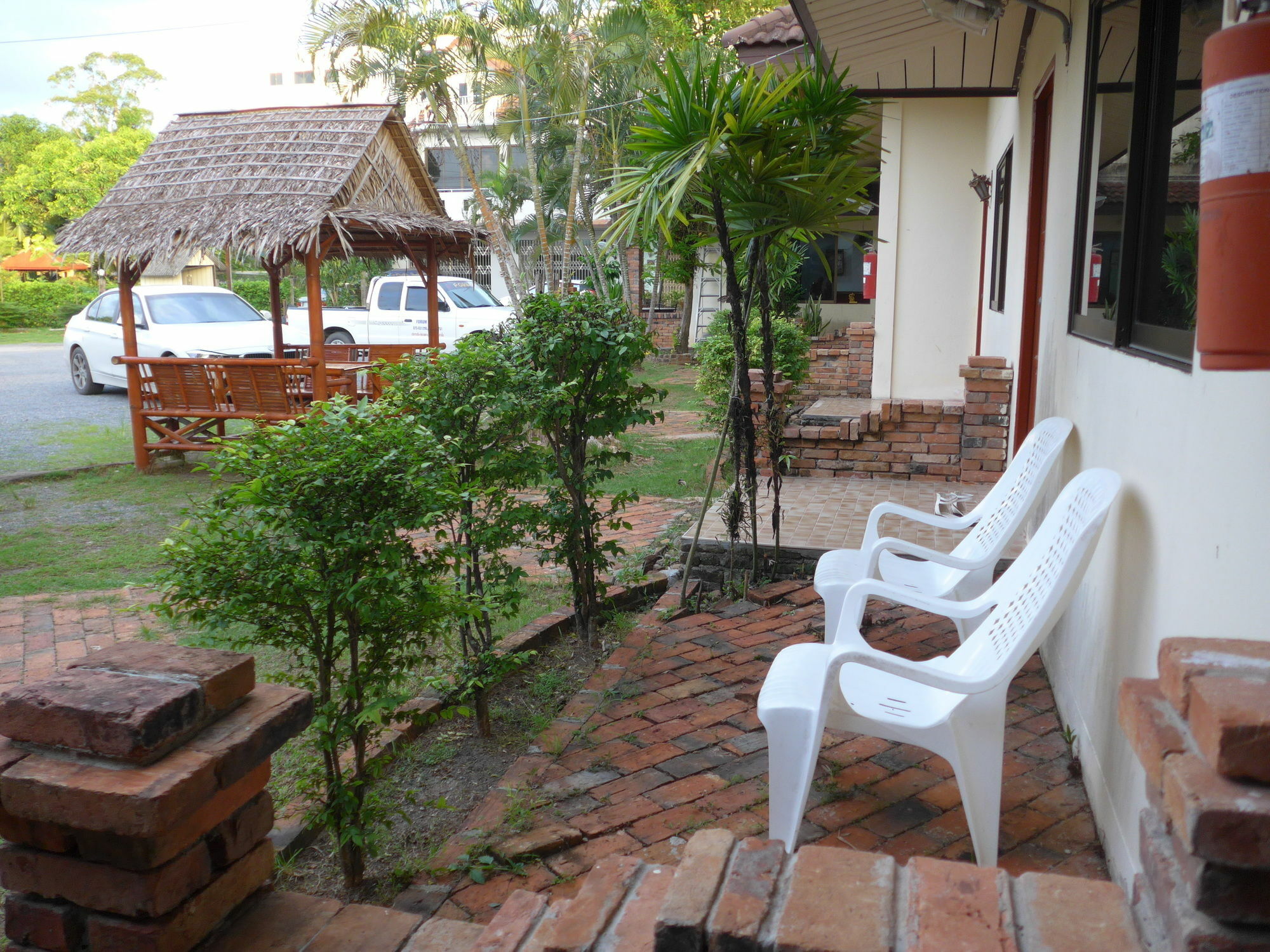 Forum House Hotel Krabi town Exterior foto